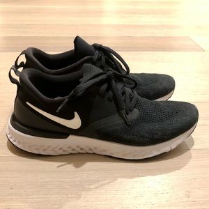 Women’s Nike shoes